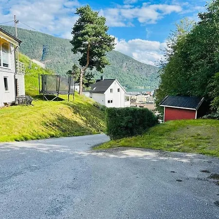 Apartment Prestadalen 6 *